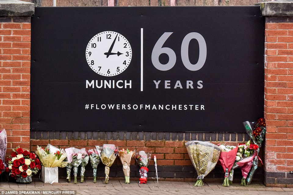 Mourinho, Pogba theo chân Sir Alex dự lễ tưởng niệm thảm họa Munich